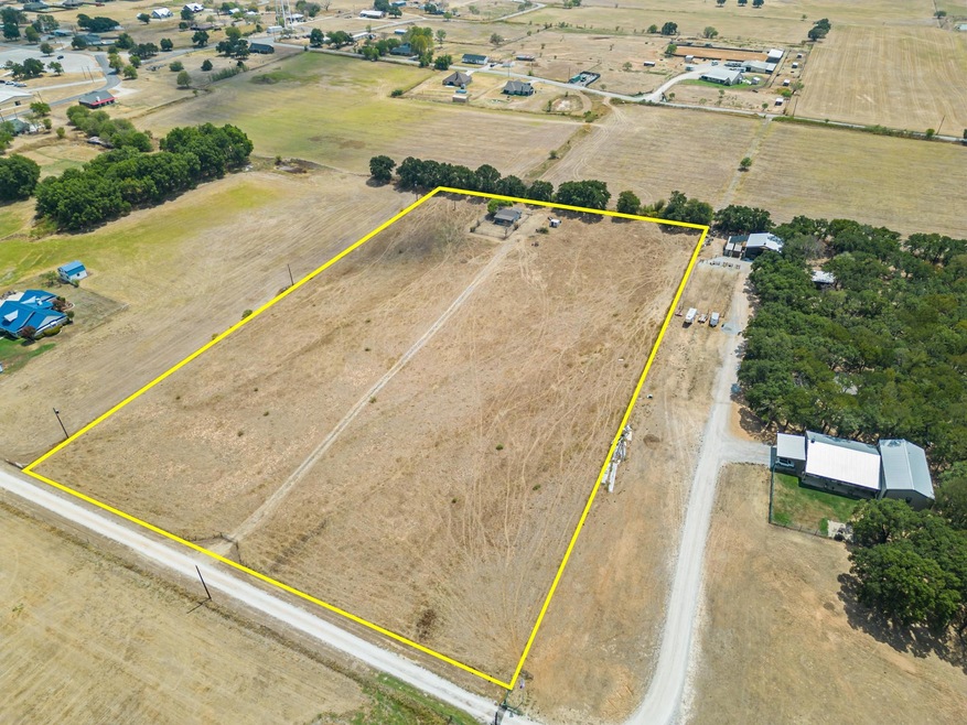 340 Pecan St, Paradise, TX 76073 - photo 1