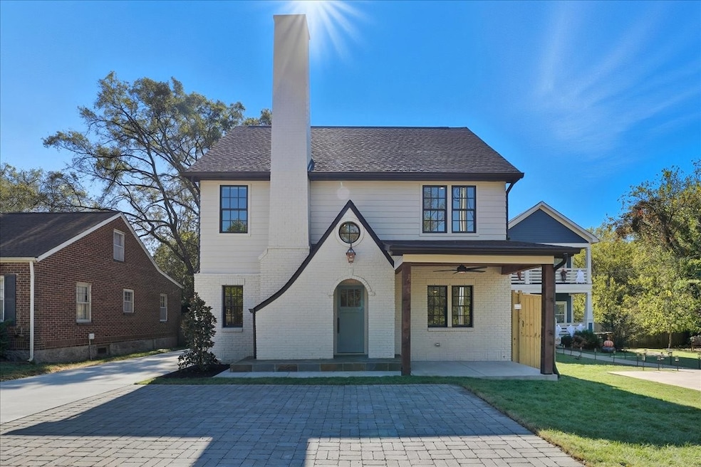 For Sale $815,000 • Co-Listing Agent