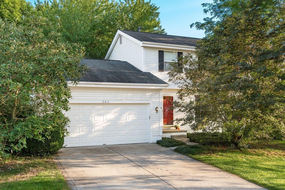 001_9_R 161 Mindhurst Rd 001-