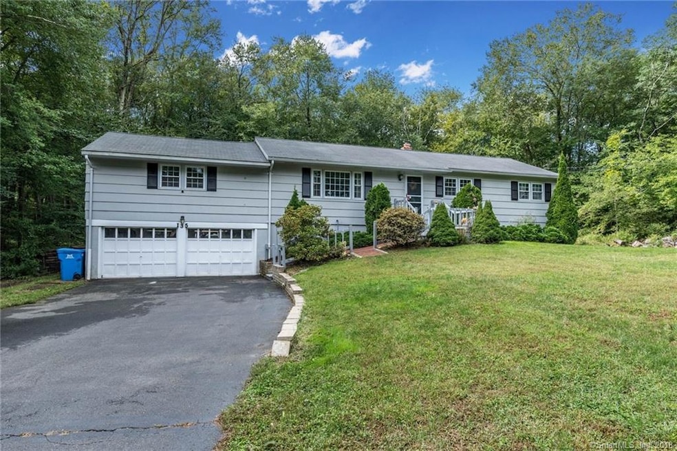 135 Barn Hill Rd, Monroe, CT 06468 - photo 1