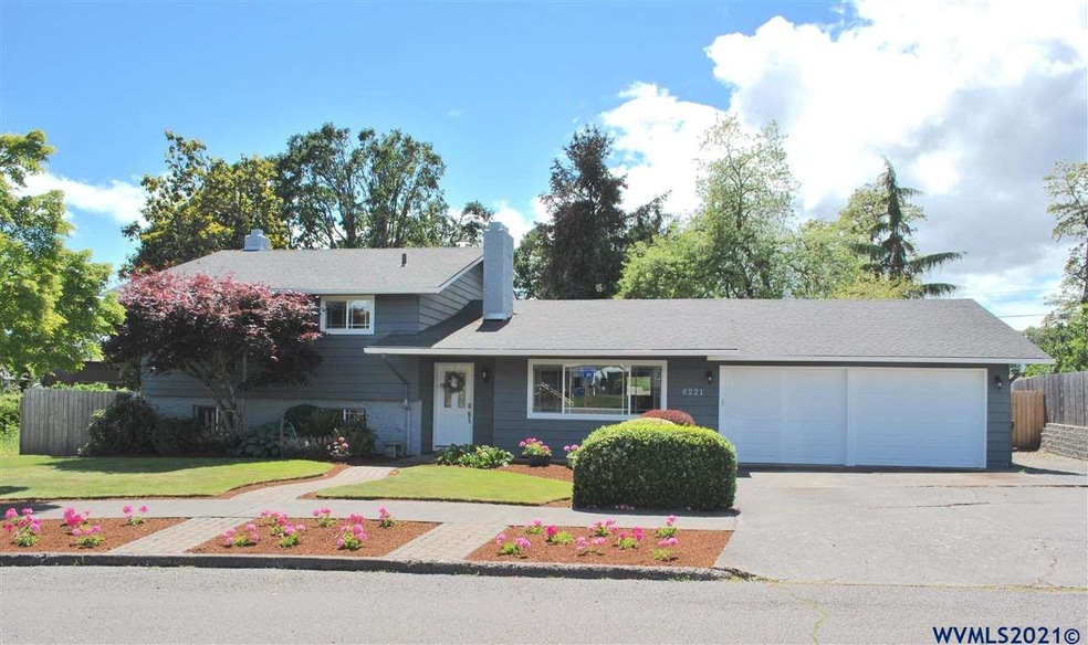 6221 11th Ave NE, Keizer, OR 97303 - photo 1