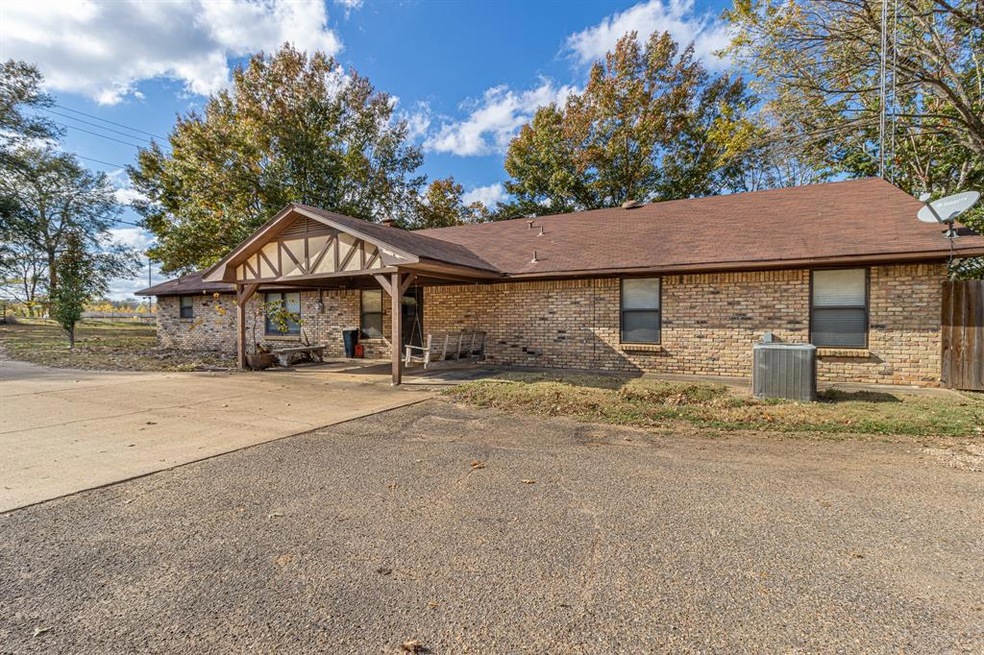 18497 Fm 850, Arp, TX 75750 - photo 1