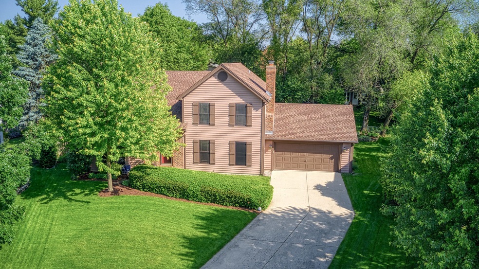 1513 Meisch Ct, Naperville, IL 60563 - photo 1