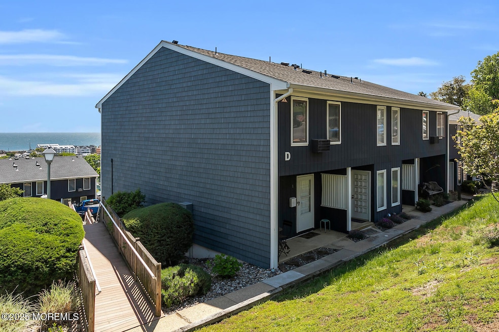 D4 Hillside Ave