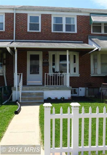 921 Arncliffe Rd, Essex, MD 21221 - photo 1