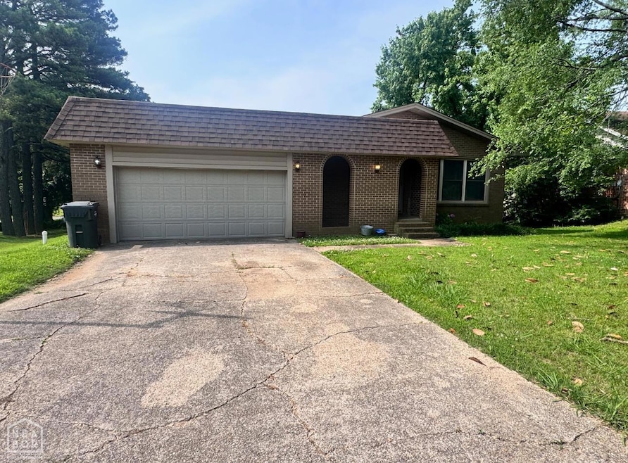 For Sale $175,000 • Co-Listing Agent