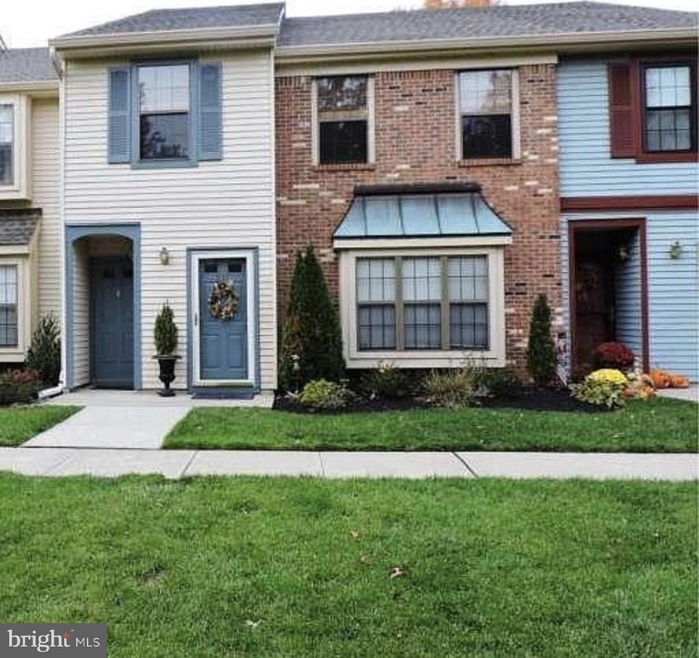 233 Wyndham Place, Trenton, NJ 08691 - photo 1