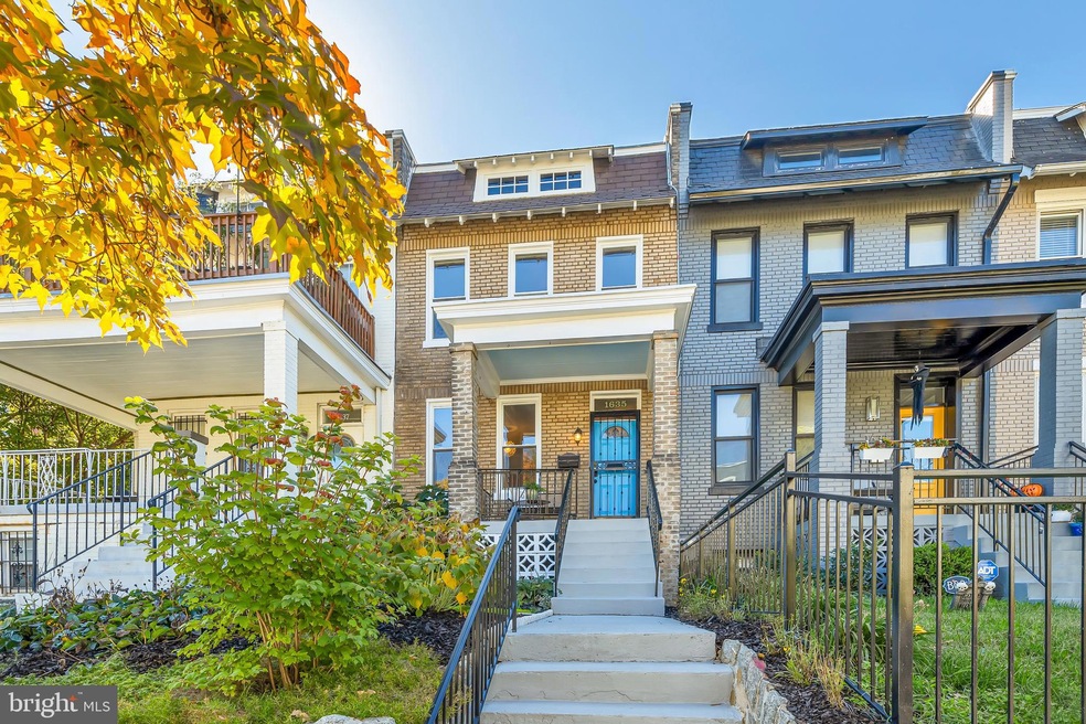 Sold $920,000 • Co-Listing Agent