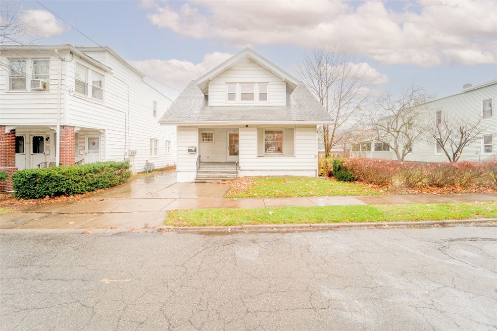 113 Odell Ave, Endicott, NY 13760 MLS 319625