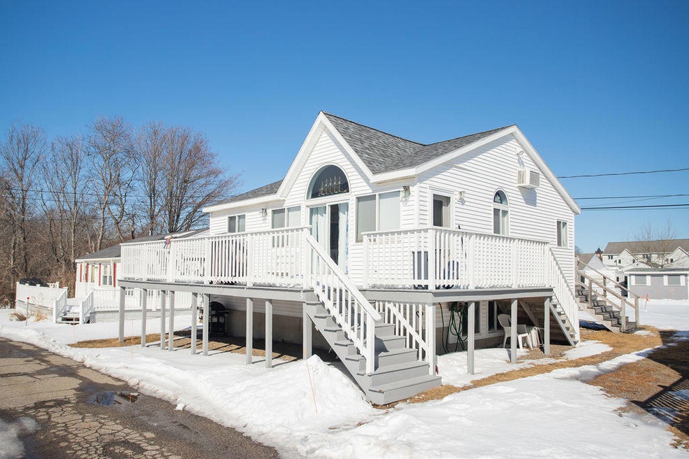 45 Long Beach Ave unit 5, York, ME 03909 - photo 1
