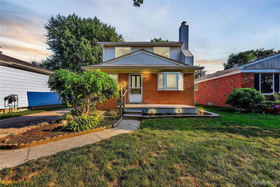 13868 Mckinley Ave, Warren, MI 48089 - photo 1