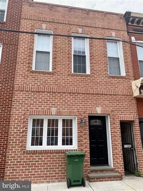 1204 S Clinton St, Baltimore, MD 21224 - photo 1