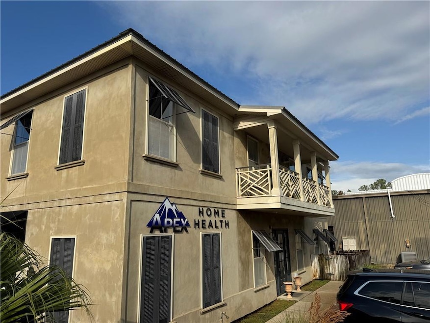 1170 W Causeway Approach Other, Mandeville, LA 70471 - photo 1