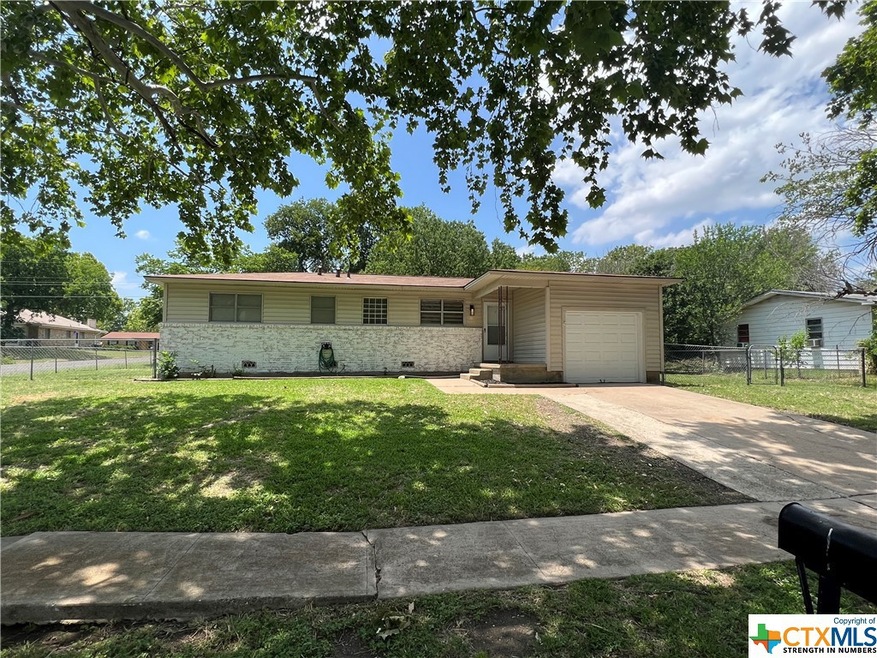 208 Easy St, Copperas Cove, TX 76522 - photo 1