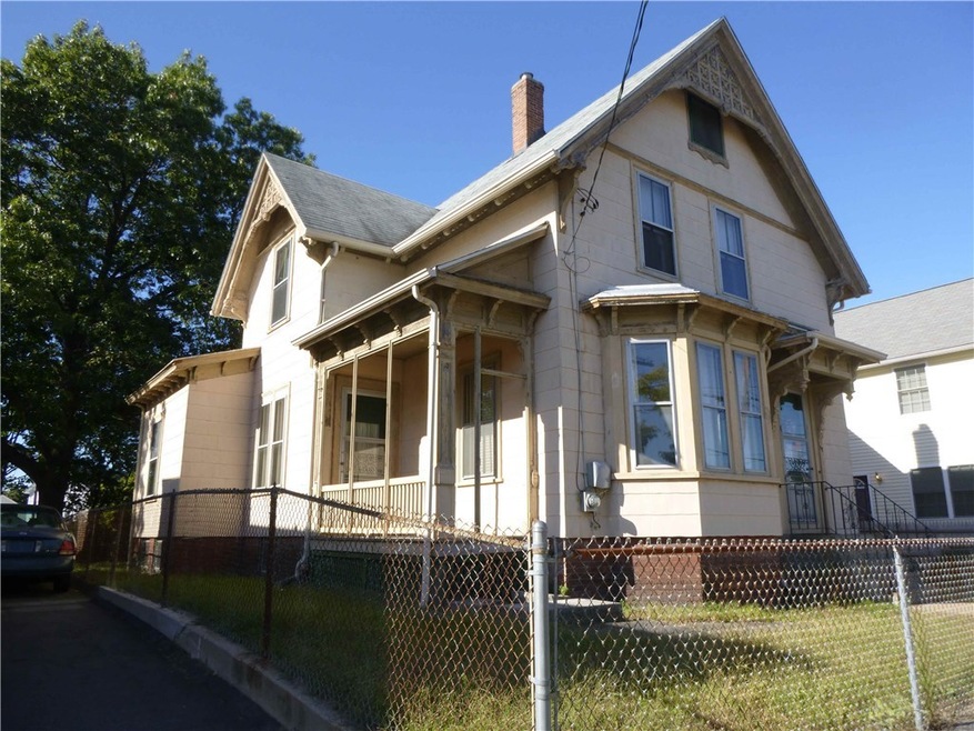 82 Jefferson Ave, Pawtucket, RI 02860 - photo 1