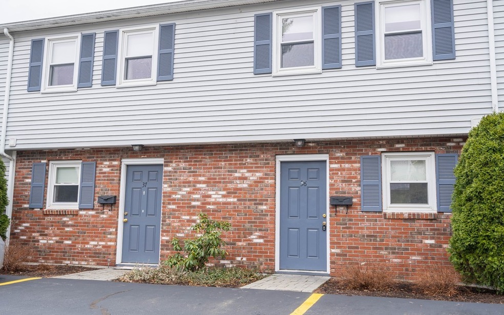 8 Crestview Dr unit 38, Spencer, MA 01562 - photo 1