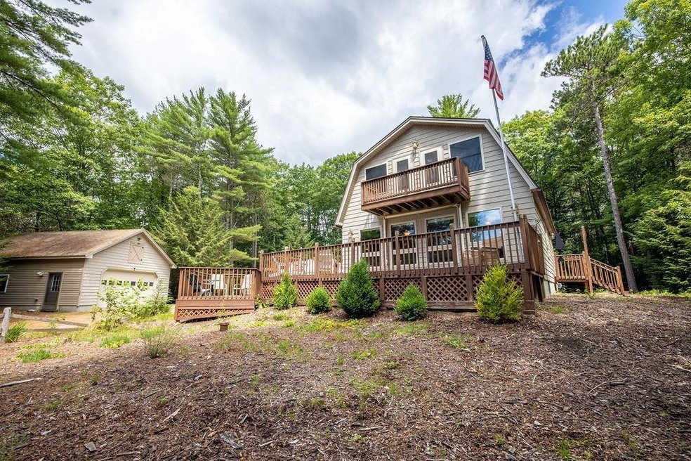 19 Caverly Point Rd, Mirror Lake, NH 03853 - photo 1