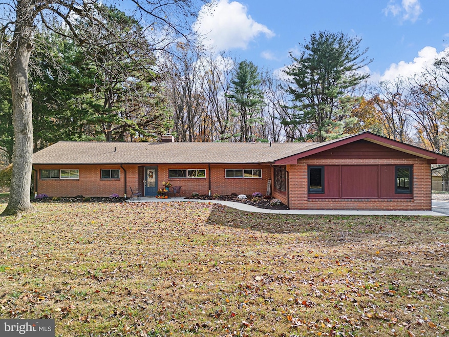 For Sale $539,900 • Co-Listing Agent