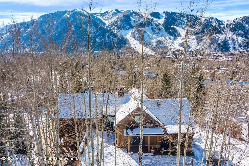 Exterior with Aspen Mountain views