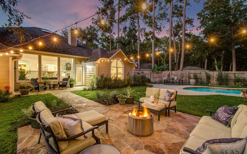 15 Fallsbury Ct, Spring, TX 77382 - photo 1