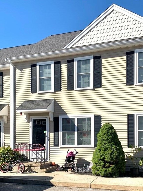 12 Boxberry Ln, Rockland, MA 02370 - photo 1