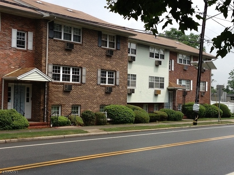 355 Broad St unit E5, Clifton, NJ 07013 - photo 1