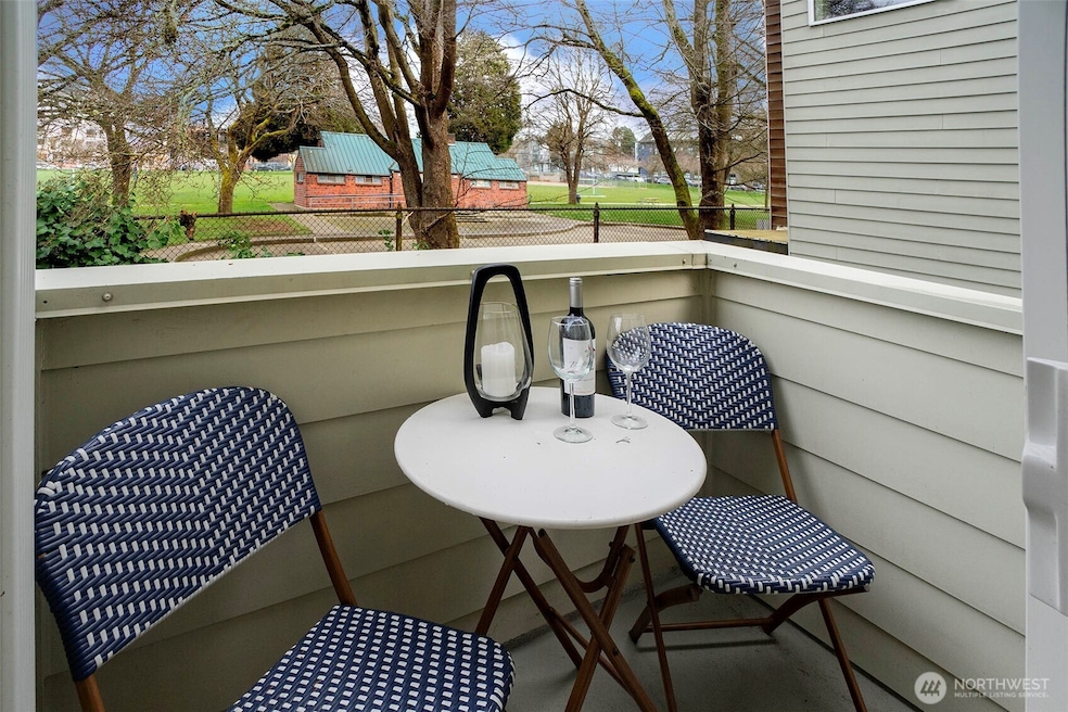 Sold $729,000 • Co-Listing Agent