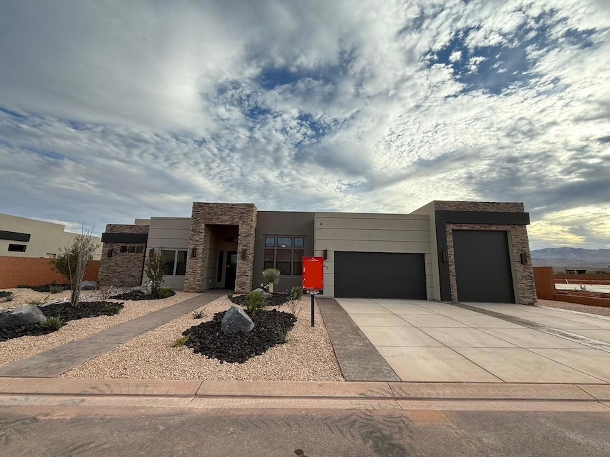 543 W 80 S, Ivins, UT 84738 - photo 1