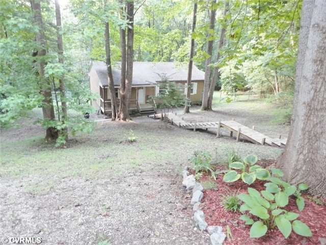 6984 Sandy Ridge Rd, Hopewell, VA 23860 - photo 1