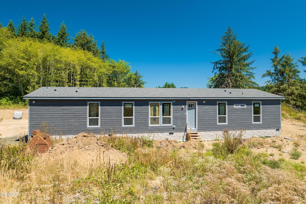 7731 NE HWY 20 (9)