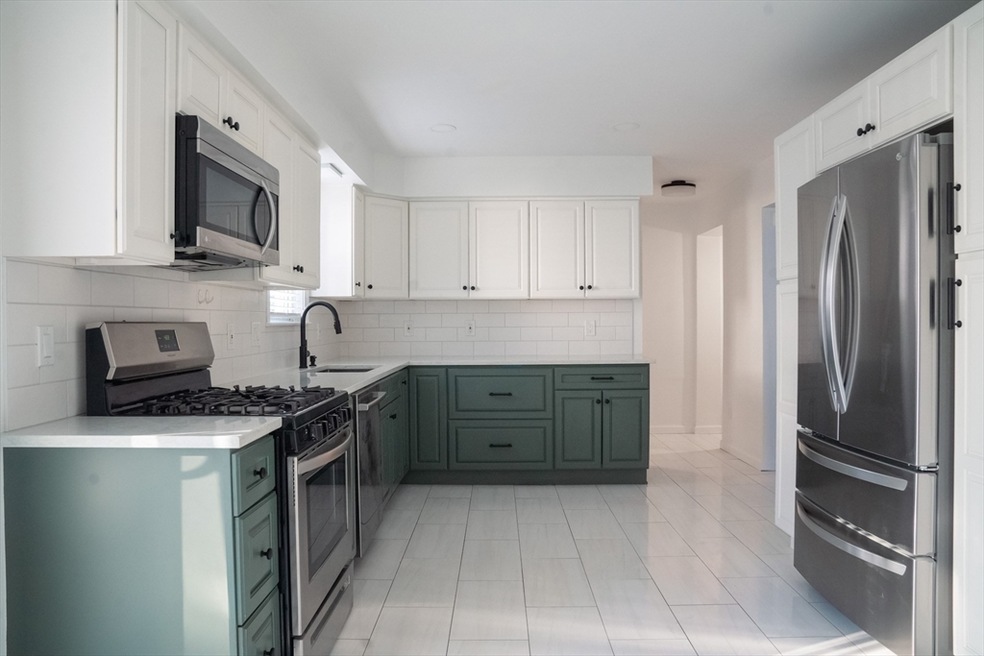 82 Mclellan St unit 82, Dorchester, MA 02121 - photo 1