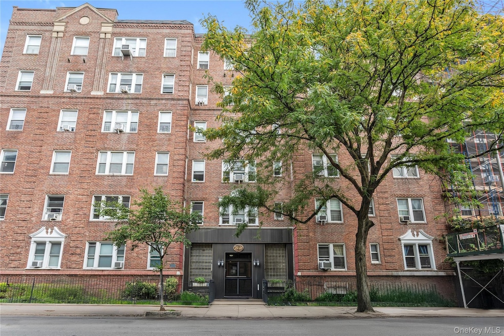 79-01 35th Ave unit 2B, Jackson Heights, NY 11372 - photo 1