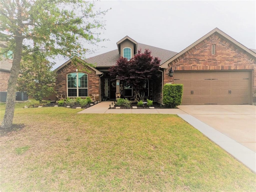 421 Fairland Dr, Wylie, TX 75098 - photo 1