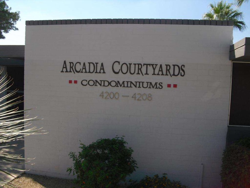 Arcadia Courtyards