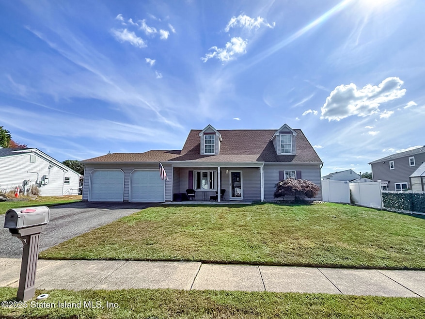 7 Cherry Bend Dr, Howell, NJ 07731 - photo 1