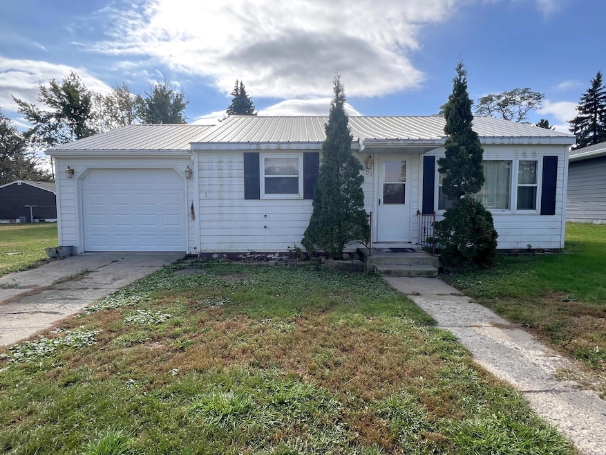 Pending $105,000 • Co-Listing Agent