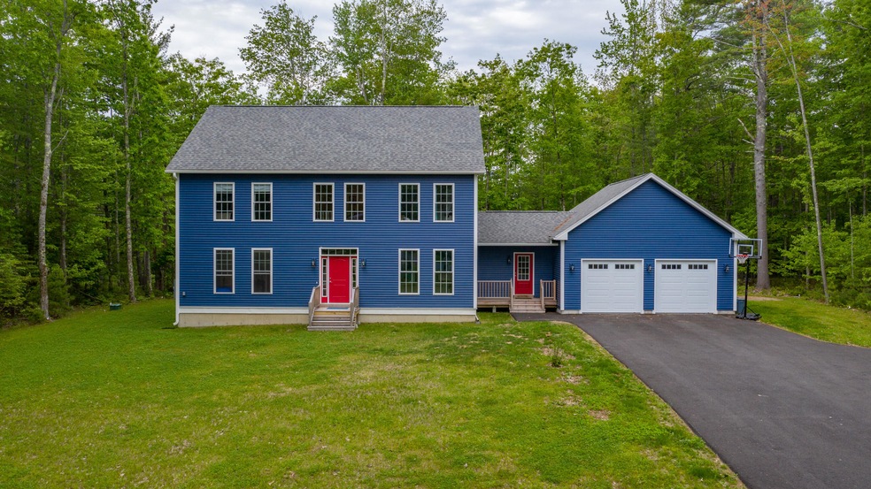 392 Sligo Rd, Yarmouth, ME 04096 - photo 1