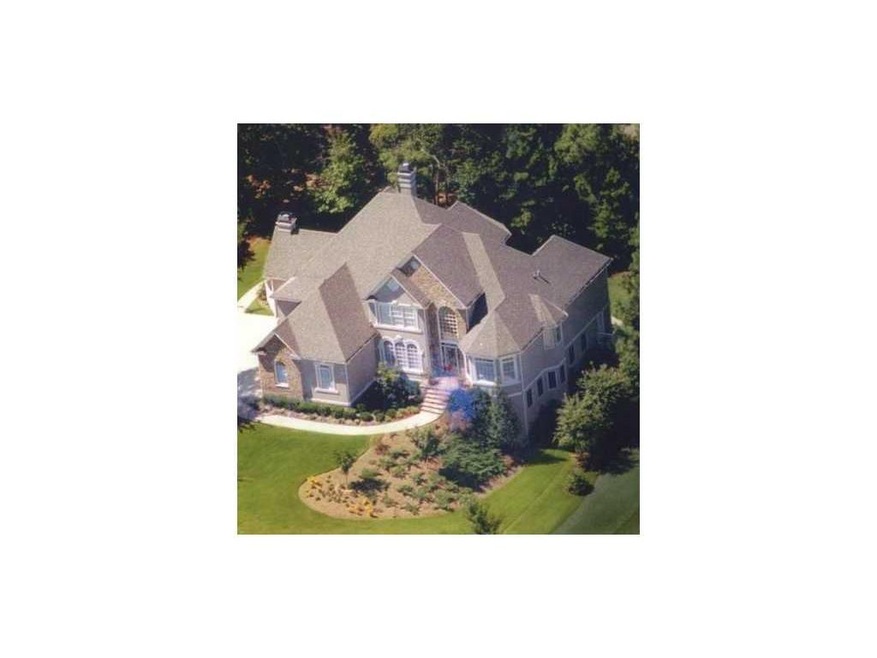 160 E Meadows Ct, Alpharetta, GA 30005 - photo 1