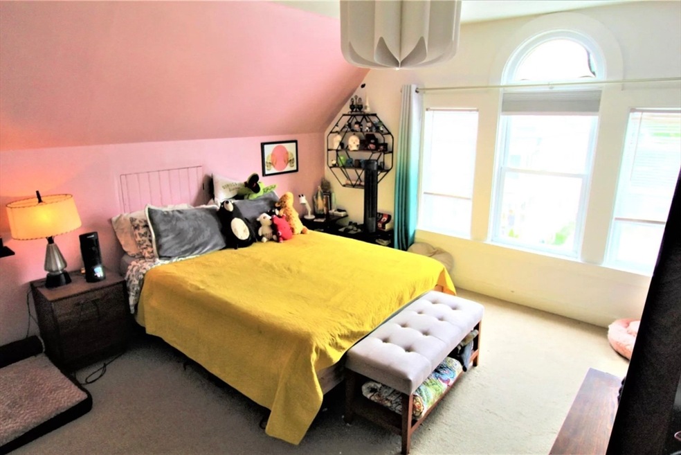 33 Montcalm Ave unit 3, Brighton, MA 02135 - photo 1