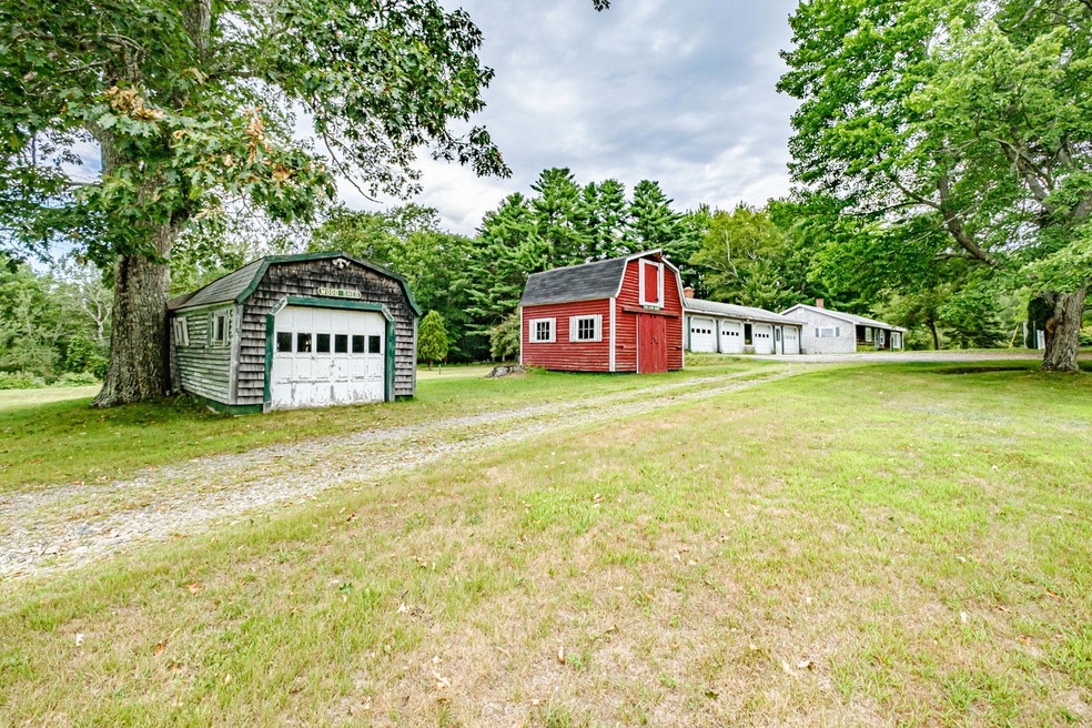 1288 Camden Road Warren Me