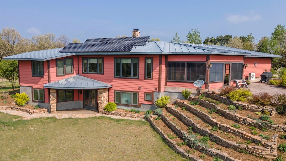 Under Contract $950,000