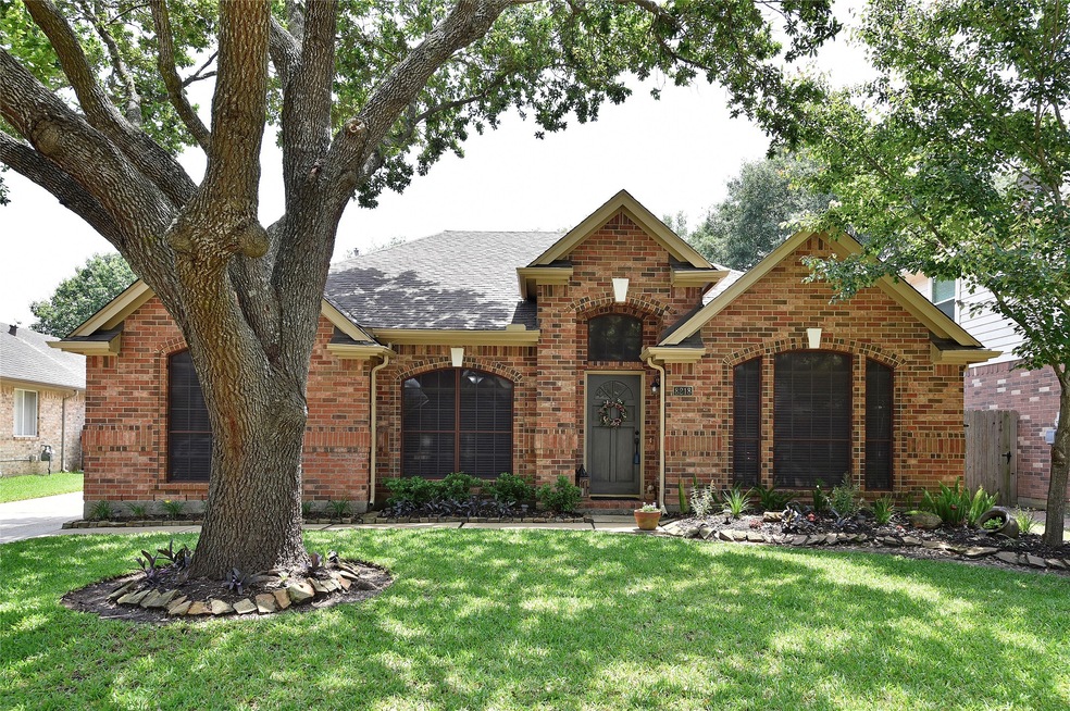 8218 Polished Stone Cir, Houston, TX 77095 - photo 1