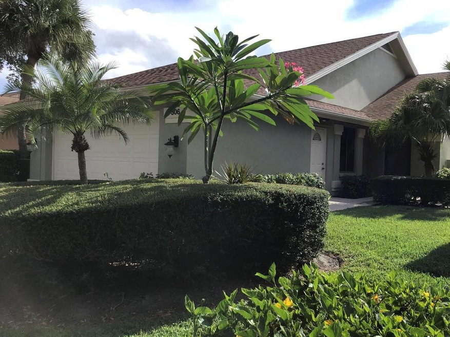 306 Ridge Rd, Jupiter, FL 33477 - photo 1
