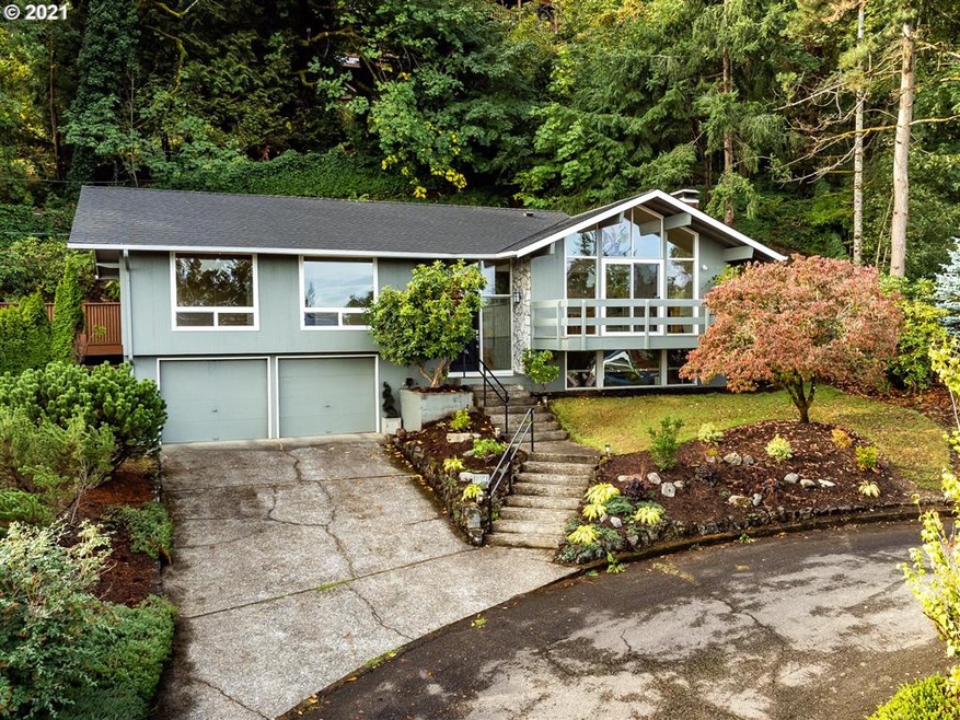 1704 Meadows Dr, Lake Oswego, OR 97034 - photo 1