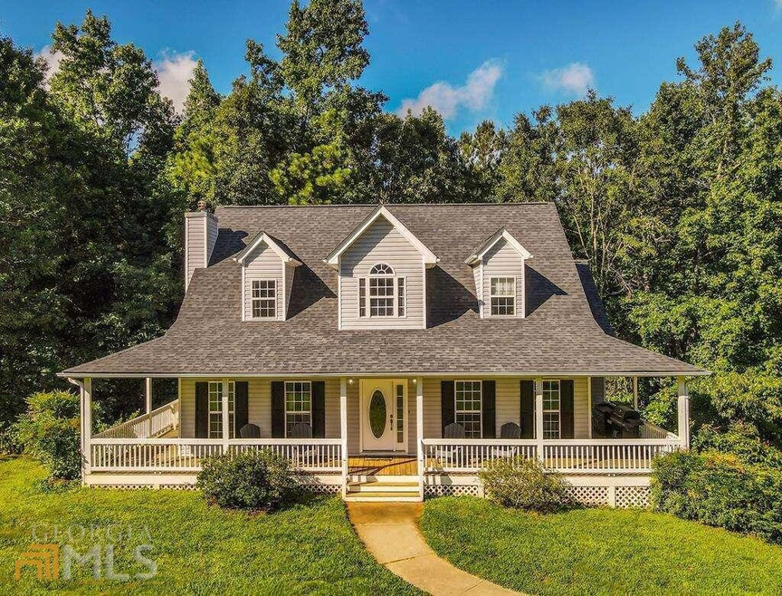 122 Oak Leaf Dr, Carrollton, GA 30116 - photo 1