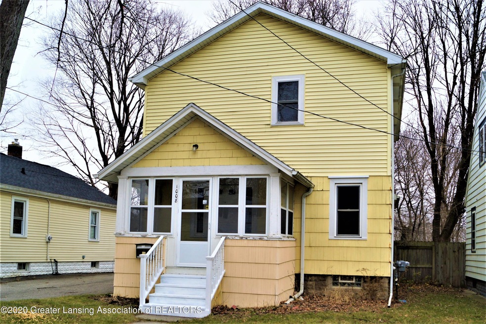 1008 Greenwood Ave, Lansing, MI 48915 - photo 1