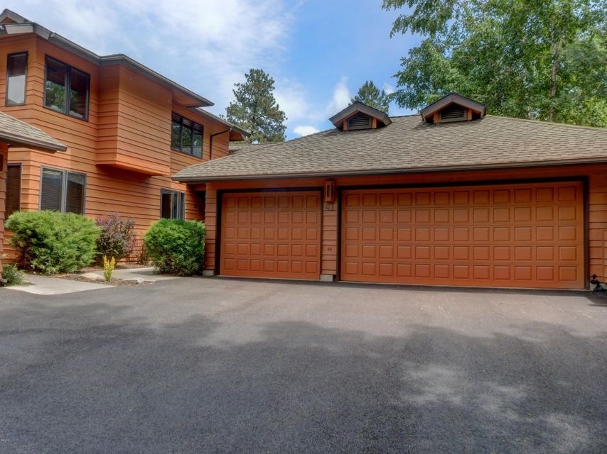 41 Brookside