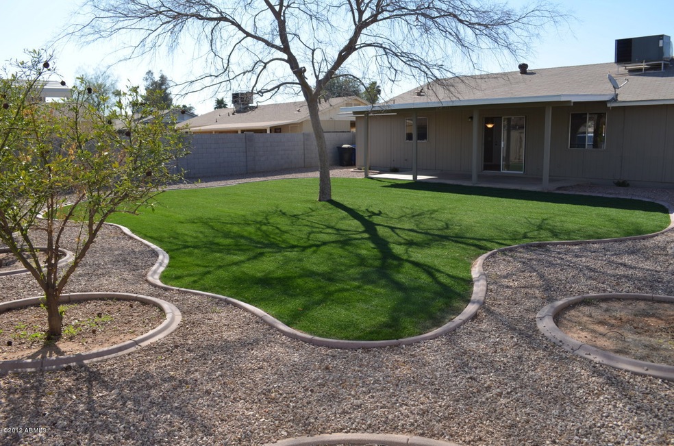 1725 S Windsor unit 2, Mesa, AZ 85204 - photo 1