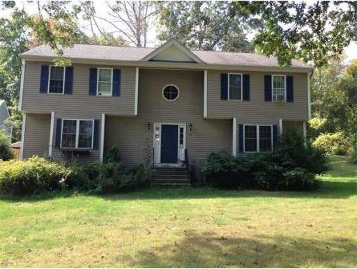 12 Overdale Pkwy, Hopedale, MA 01747 - photo 1