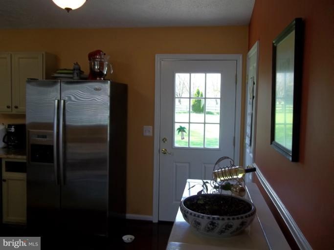 10898 Rugby Dr, Bealeton, VA 22712 - photo 1